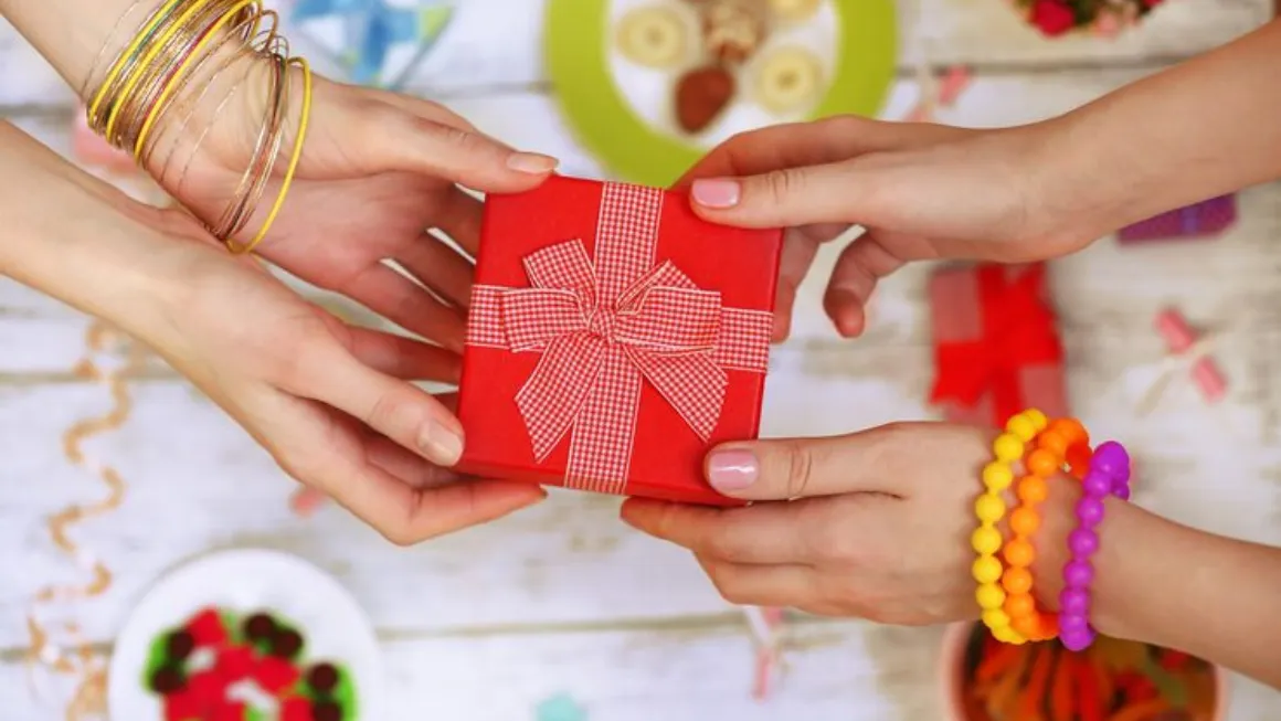 Budget Friendly Friendship Gift Ideas